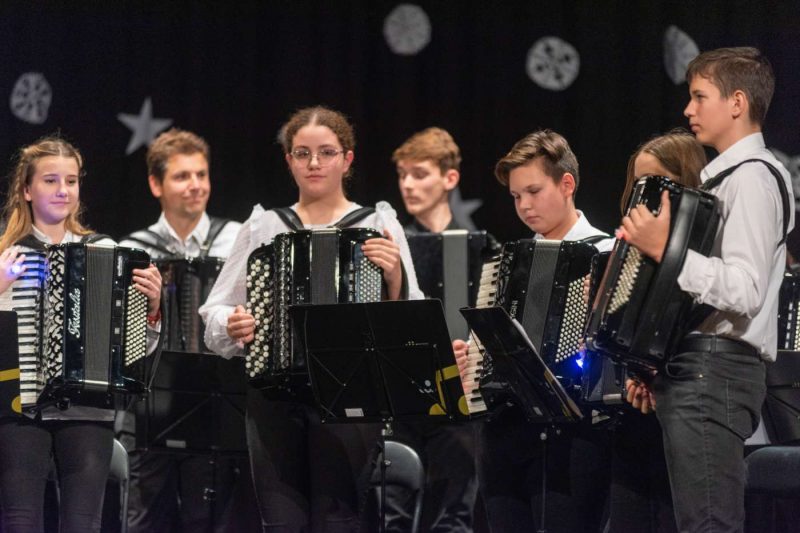 Božićni koncert kazalište POUP-a