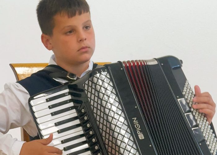 učenik Diego Bernobić