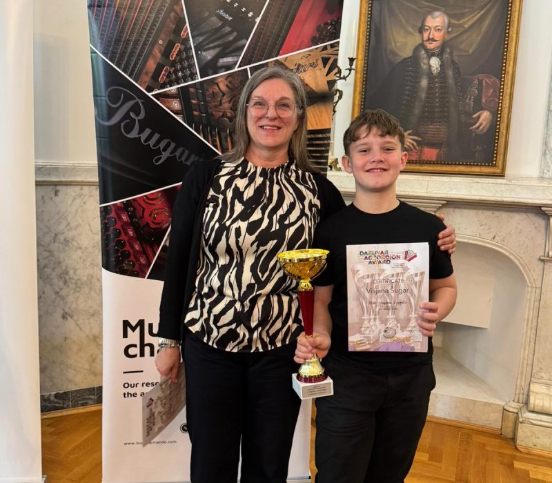 učenik Matteo Ukota i mentorica Vilijana Šugar